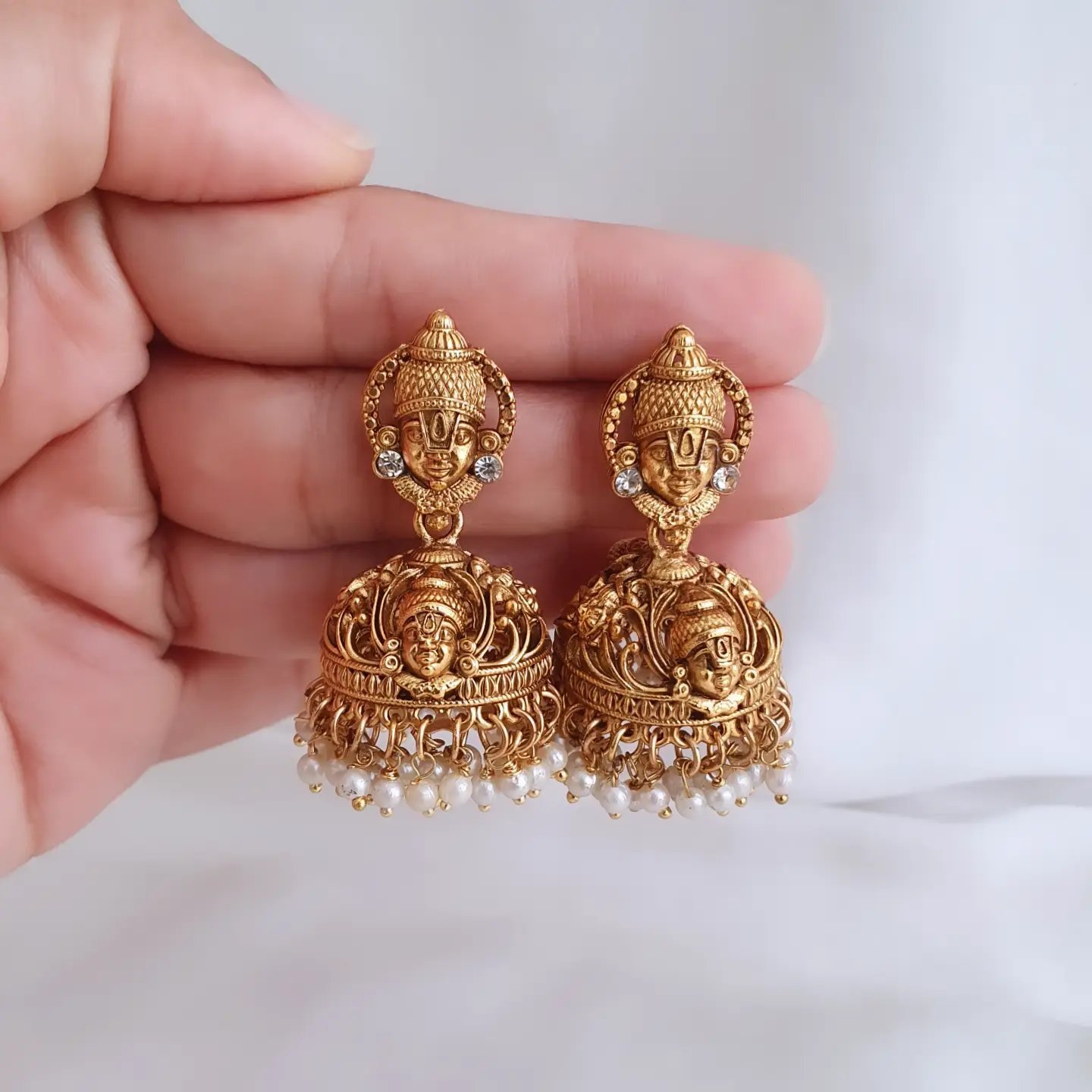 earring